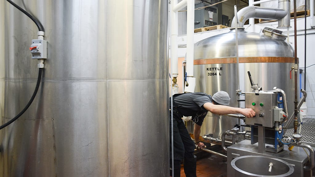 Arts-Lara-Kmech-Alley-Kat-Brewery-3